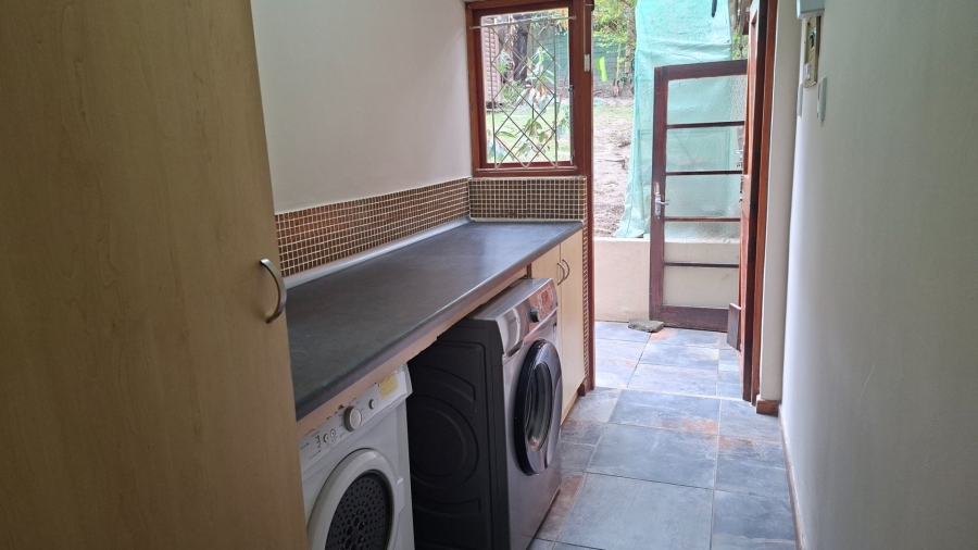 4 Bedroom Property for Sale in Beacon Bay North Eastern Cape